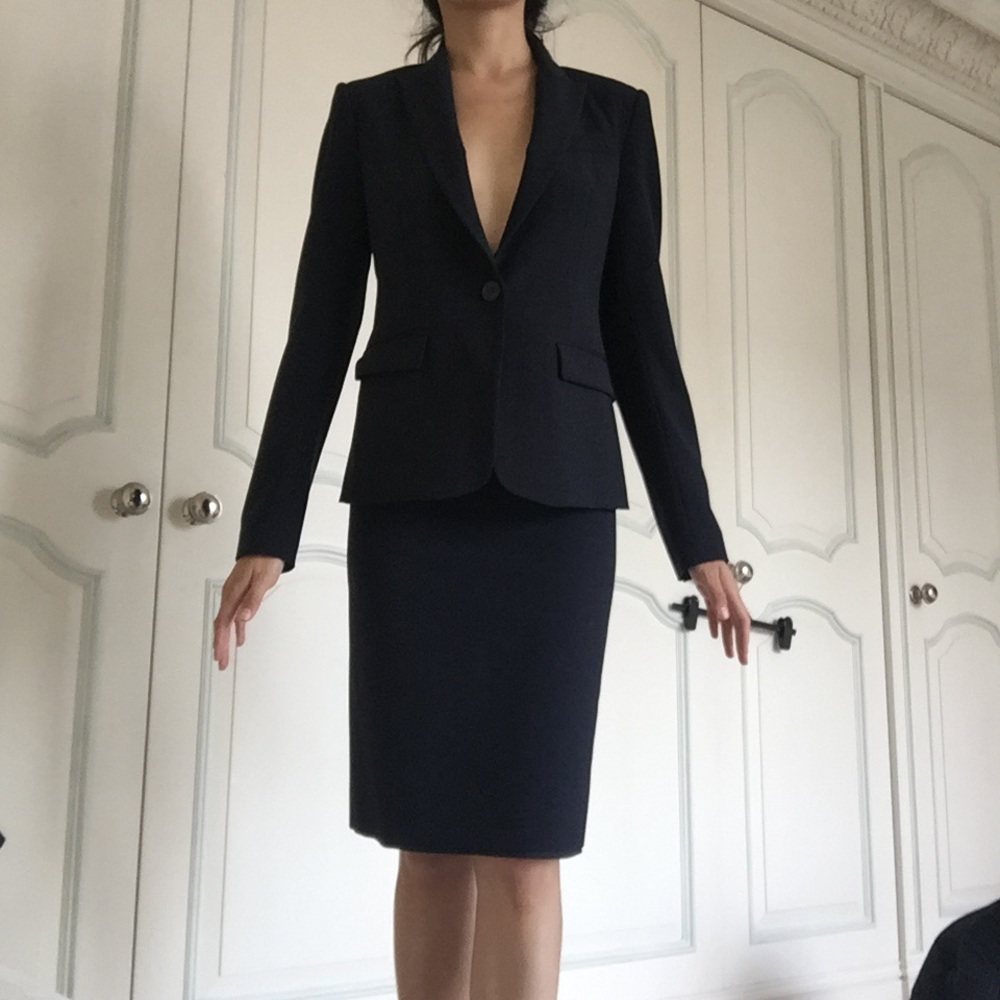 Theory skirt work two piece suit.